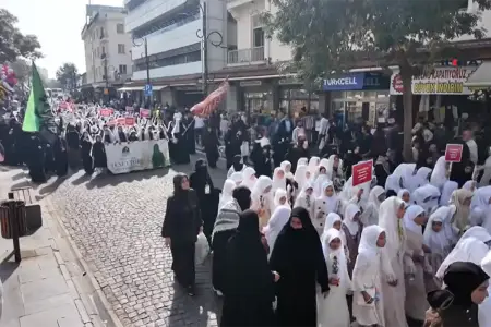 “Sahar Azəri”nin yayımladığı hicab aksiyası Azərbaycana aid deyil