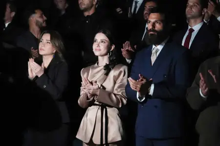 Xanımını Bakıdakı film təqdimatında tək qoymadı - Video - Fotolar