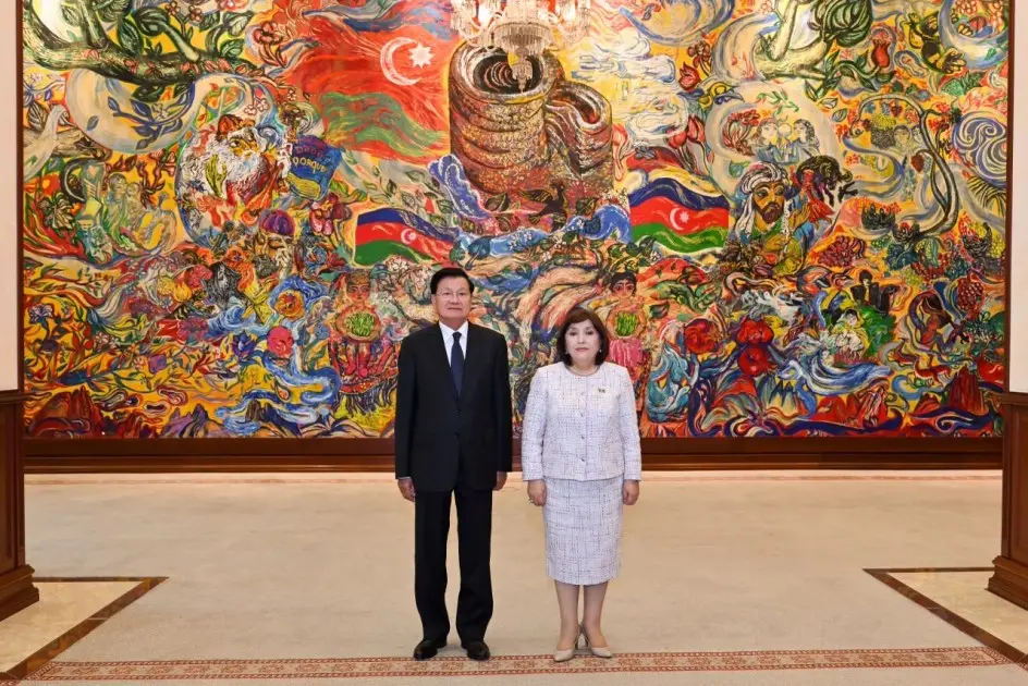 Laos Prezidenti Milli Məclisdə oldu - FOTOLAR
