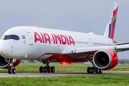Bomba həyəcanı: "Air India" təyyarəsi təcili eniş etdi