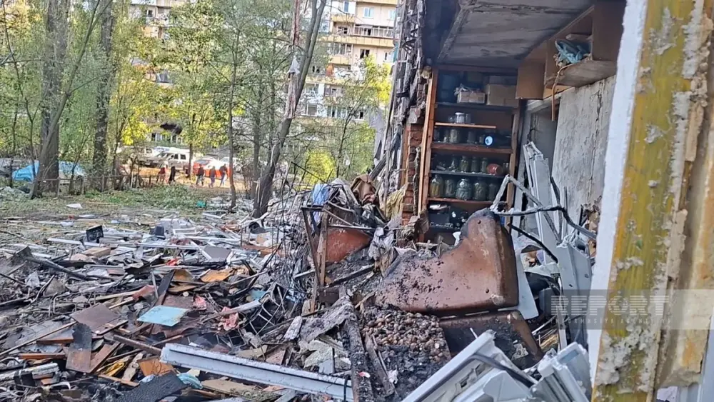 Kiyevə hava hücumu zamanı azərbaycanlı ailənin mənzili dağıldı