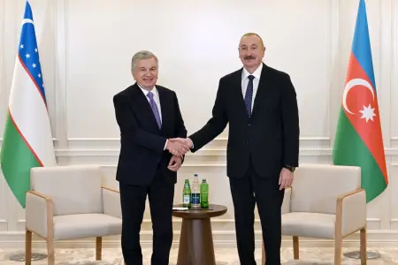 Prezident İlham Əliyev Özbəkistan Prezidenti ilə görüşdü- FOTO