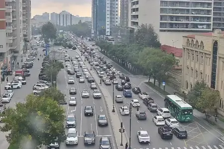 Bakıda yenə tıxac var - SİYAHI