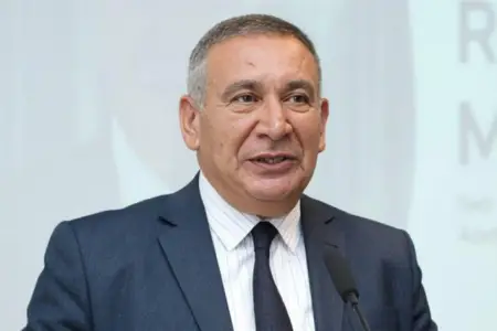 Rəşad Məciddən MŞ-dan ayrılma xəbərinə reaksiya