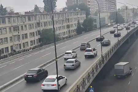 12 istiqamətdə tıxac var - SİYAHI