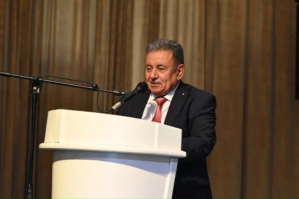 Azərbaycan jurnalistlərinin IX qurultayı keçirildi - FOTOLAR
