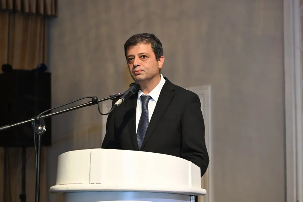 Azərbaycan jurnalistlərinin IX qurultayı keçirildi - FOTOLAR