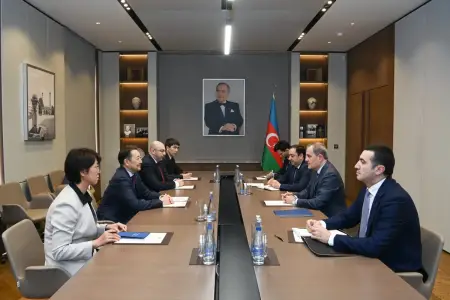 Ceyhun Bayramov AQEM-in Baş katibi ilə görüşdü