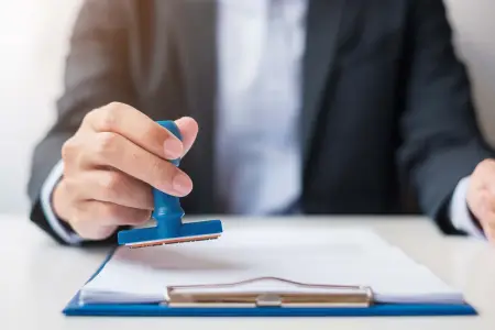 Daha bir sığorta agentinin lisenziyası ləğv edildi