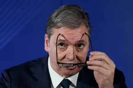 Vuçiç Serbiyanın baş naziri olmaq istəyir