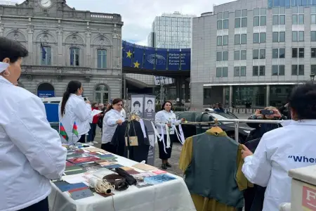 Azərbaycanlı itkin ailələri Avropa Parlamenti qarşısında etiraz aksiyası keçirdi
