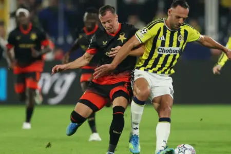 Çempionlar Liqası: “Fənərbağça” evdə Çexiya klubu ilə heç-heçə etdi