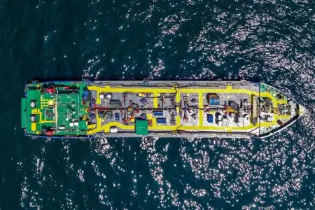 Rusiyadan ABŞ-yə dizel daşıyan ilk tanker yola düşür