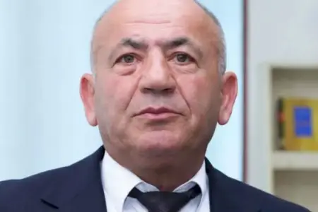 Azərbaycanda universitet müəllimi vəfat etdi