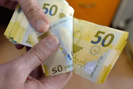 Sosial müavinət və təqaüd alanların sayı 885 min nəfəri ötüb