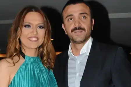 Müğənnidən şok etiraf: Əri ilə illərdir ayrı yatır