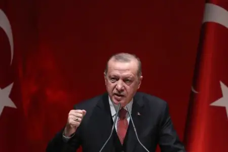 Ərdoğan: "Türk dövlətləri ilə birliyimizi pozmaq istəyənlərin qarşısında birlikdə dayanacağıq"