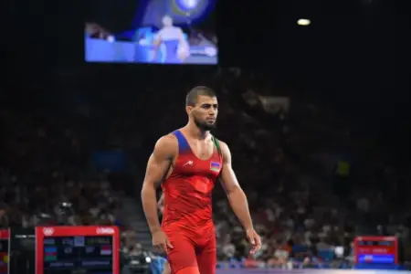 Həsrət Cəfərov dünya çempionatını medalsız başa vurdu
