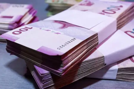 Azərbaycanın dövlət borcu azalıb