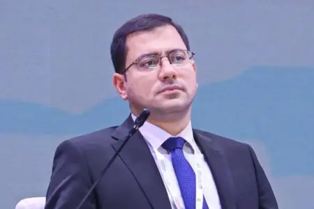Nazir onu Aparat rəhbəri təyin etdi
