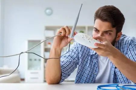 Qiymət artdı, amma keyfiyyət yox - İnternetin sürəti niyə zəifdir?