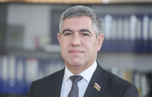 Milli Məclisin deputatı, iqtisad&ccedil;ı V&uuml;qar Bayramov