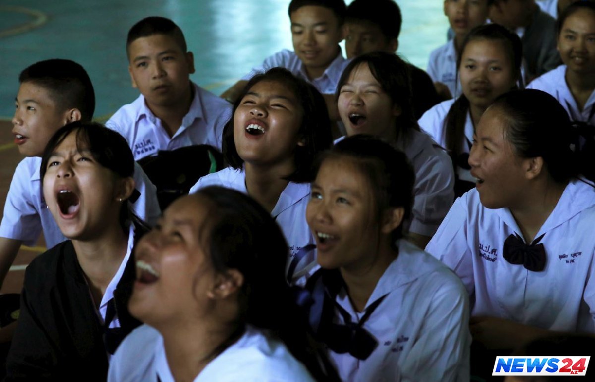 Taylandda mağarada qalmış uşaqların xilasetmə işləri baş çatdı 