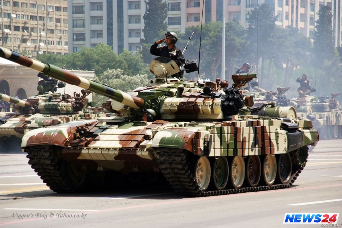 Azərbaycan tankçıları Moskvaya hünərlərini sərgiləyəcək 
