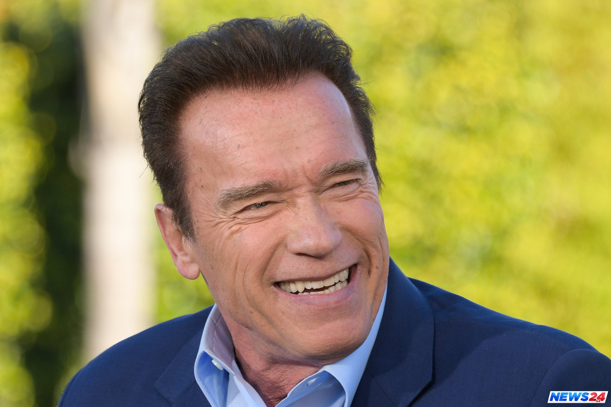 Schwarzenegger-in mesajı onun pərəstişkarını necə depressiyadan çıxardı? 