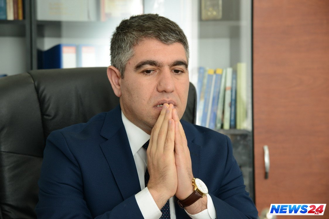 Rubl dəyərdən düşür: Azərbaycan iqtisadiyyatına necə təsir edəcək? 