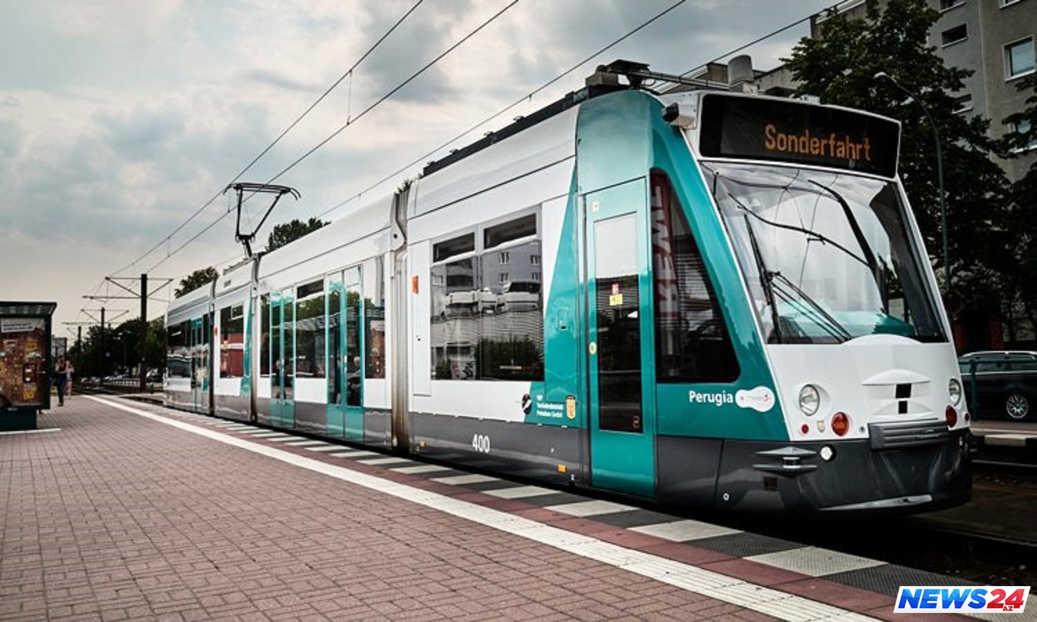 Dünyada ilk sürücüsüz tramvay nümayiş etdirilib 