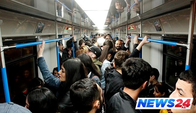 Bakı metrosunda hərəkət dayandı – Sıxlıq yaranıb 