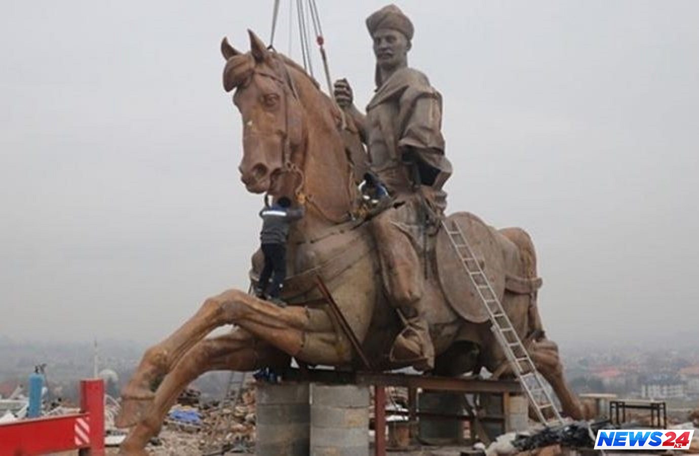 Türkiyədə Koroğluya heykəl qoyulacaq – Hündürlüyü 30 metr, ağırlığı 40 ton 