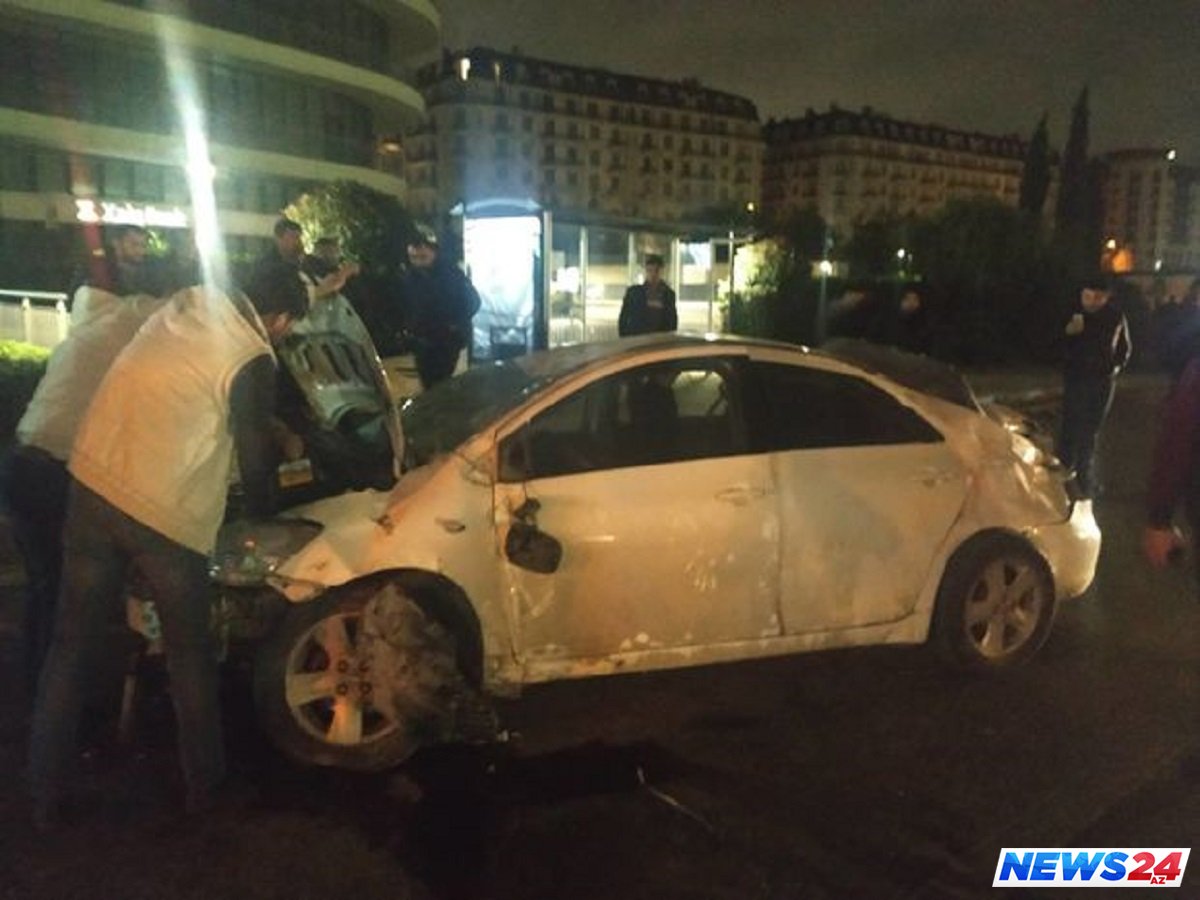 Bakıda taksi sürücüsü qəza törətdi: dörd sərnişin yaralandı - FOTO\VİDEO 