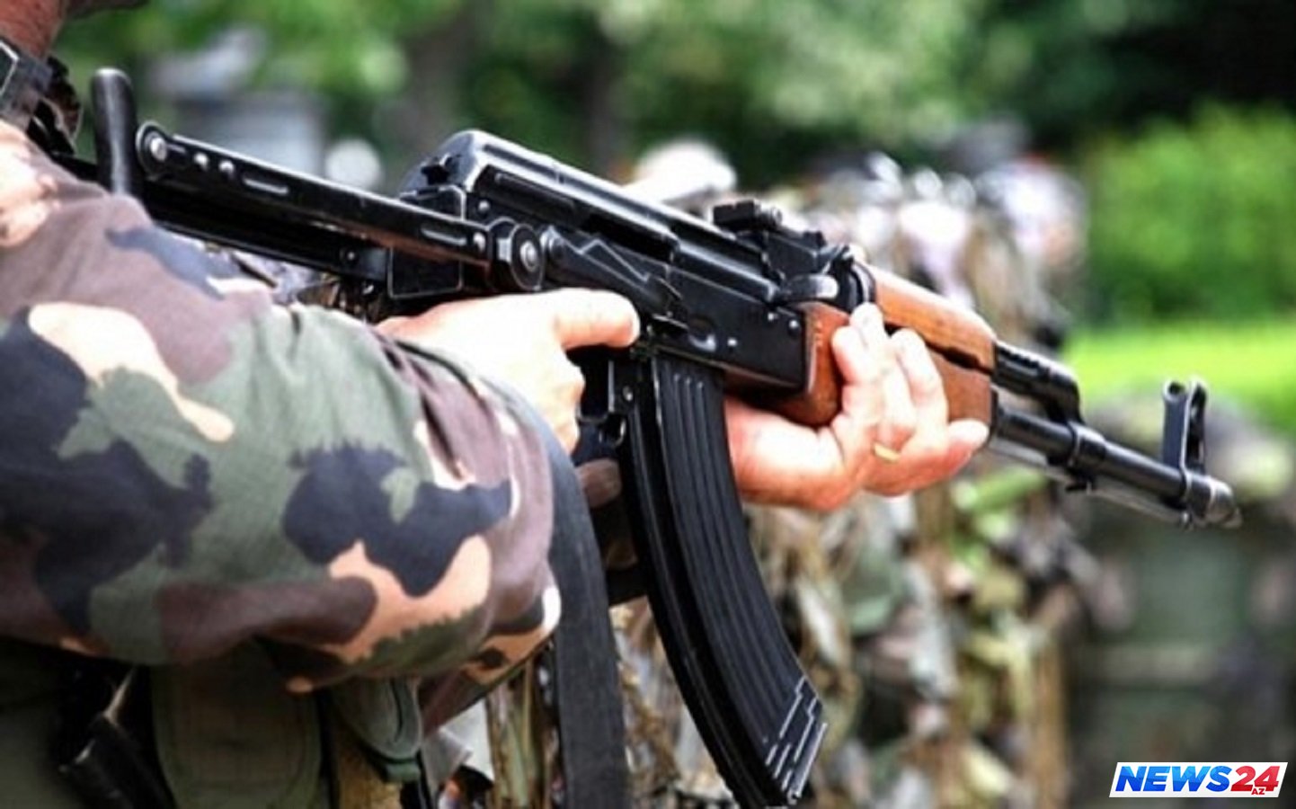 Ermənistan ordusunun baş leytenantı zabit yoldaşını güllələdi 