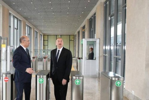 Prezident İlham Əliyev “Bakmil” stansiyasında - FOTOLAR - YENİLƏNİB
