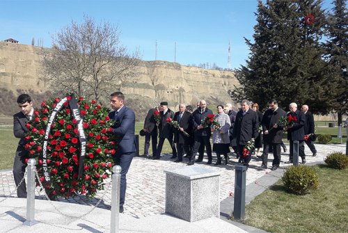 Quba Soyqırımı Memorial Kompleksi və kütləvi məzarlıq ziyarət olunur - FOTOSESSİYA
