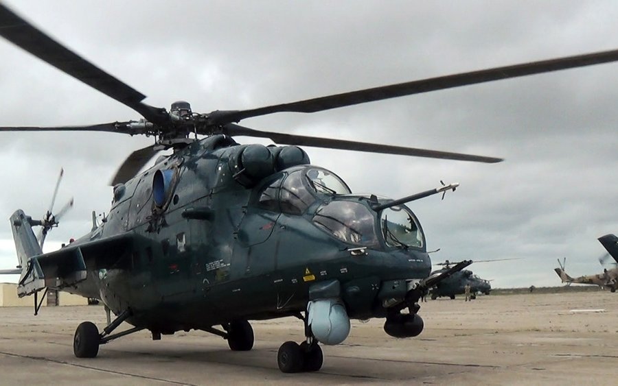 Azərbaycan ordusunun helikopterləri havada - FOTOLAR - VİDEO