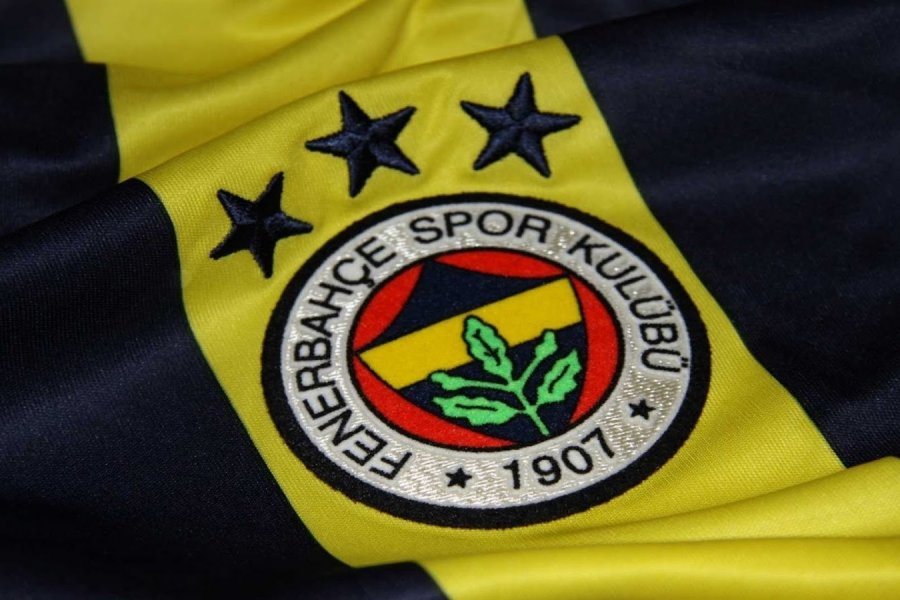 "Fenerbahçe"nin əfsanəvi futbolçu vəfat etdi - FOTO
