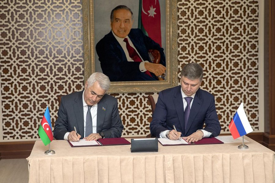 Azərbaycan və Rusiya dəmir yolları arasında memorandum imzalanıb - FOTO