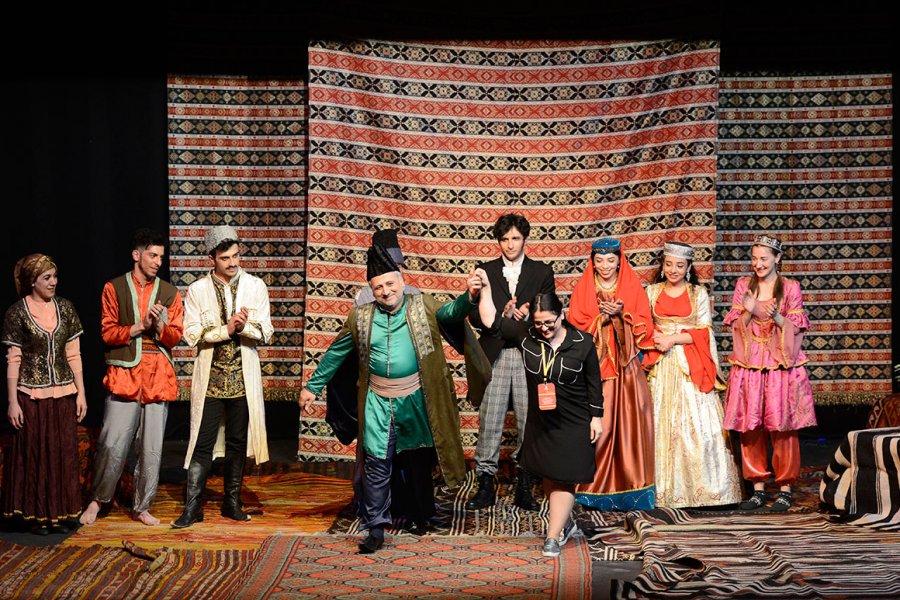 ADMIU-nun SABAH qrupları Beynəlxalq Həvəskar Teatr Festivalında iştirak edib 