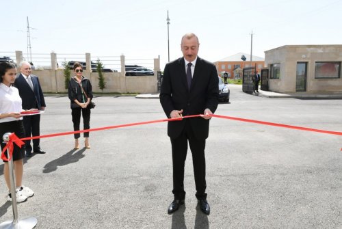Prezident İlham Əliyev Qobustan Rayon Mərkəzi Xəstəxanasının açılışında - YENİLƏNİB - FOTOLAR