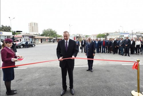 İlham Əliyev Sabunçu dəmir yolu vağzalı kompleksinin açılışında iştirak edib - FOTOLAR