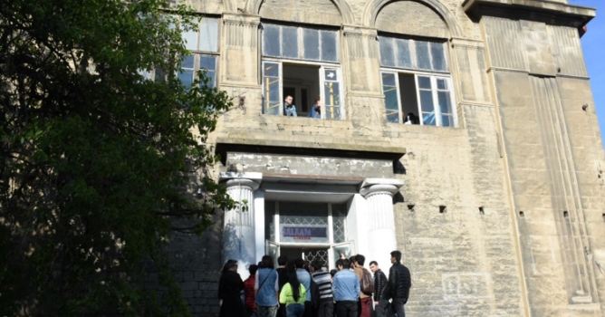 Nazirlər Kabineti “Salaam Cinema Baku”nun binası üçün AMEA-a müraciət edib 