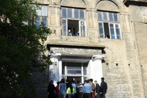 Nazirlər Kabineti “Salaam Cinema Baku”nun binası üçün AMEA-a müraciət edib 