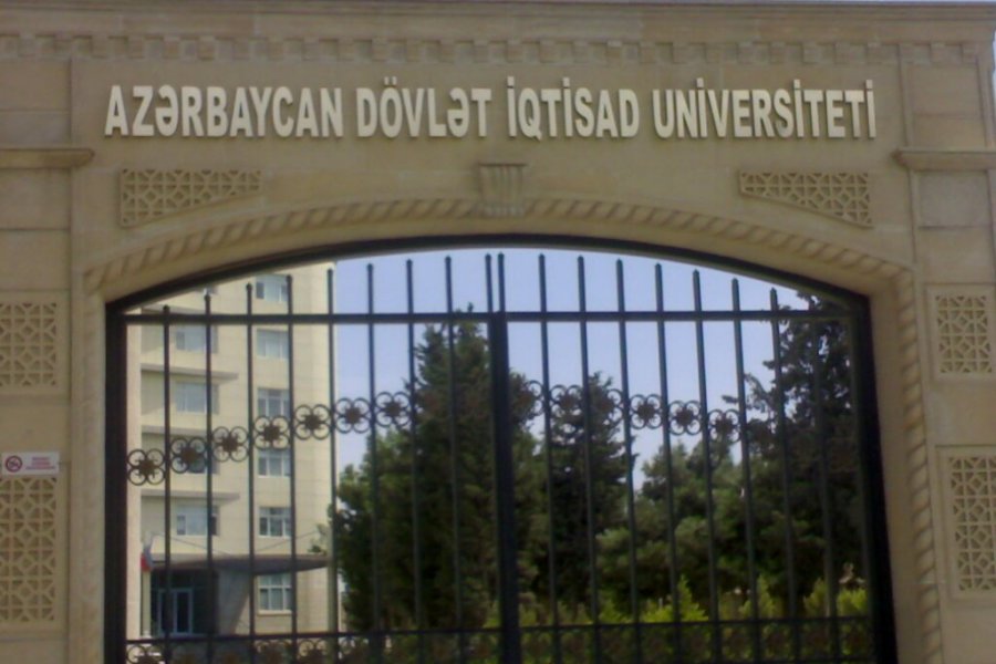 Azərbaycan Dövlət İqtisad Universitetində yanğın 