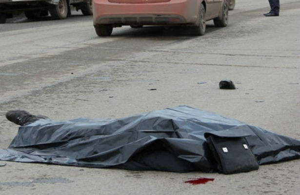 Hacıqabulda piyadanı maşınla vurub öldürərək qaçan sürücü HƏBS EDİLDİ 