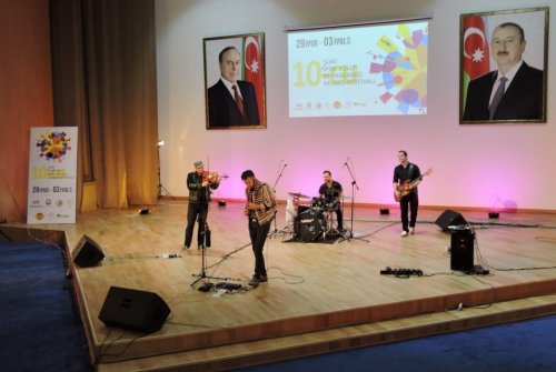 Macarıstanın instrumental qrupu Şəki festivalında çıxış edib 