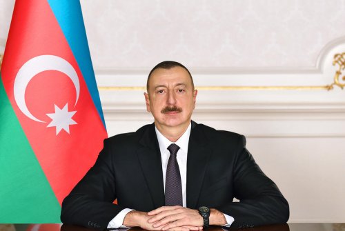 Azərbaycan Prezidenti fransalı həmkarını TƏBRİK ETDİ