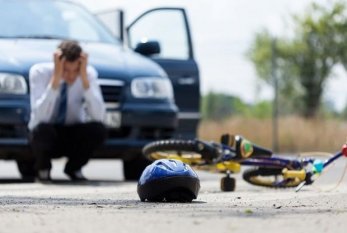 Avtomobillə vurulan velosipedçi öldü 